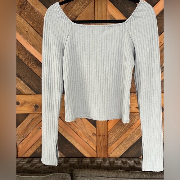 NWT Ribbed Square-Neck Long-Sleeve Tee Size Medium - Picture 10 of 14